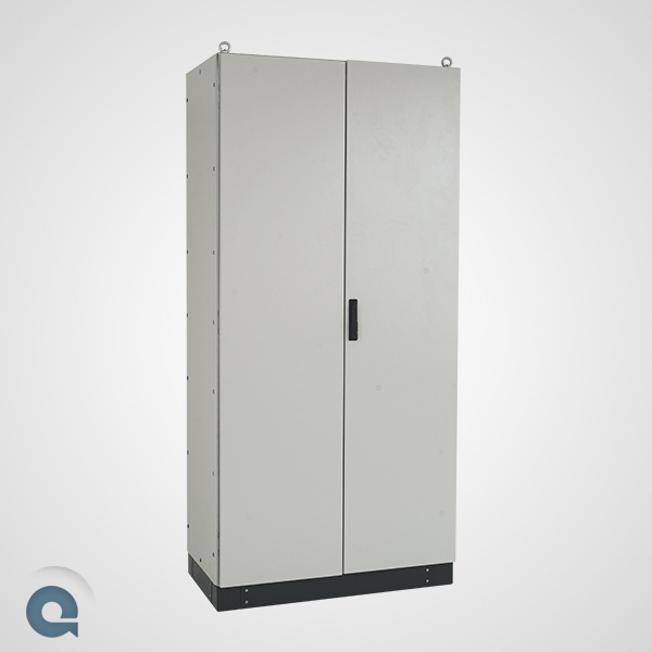 CPA10018050MPT Корпус щита вертикального типа для напольной установки 1800x1000x500мм, металл, IP55, дверца с перекрытием, серый цвет. РИТЕТ